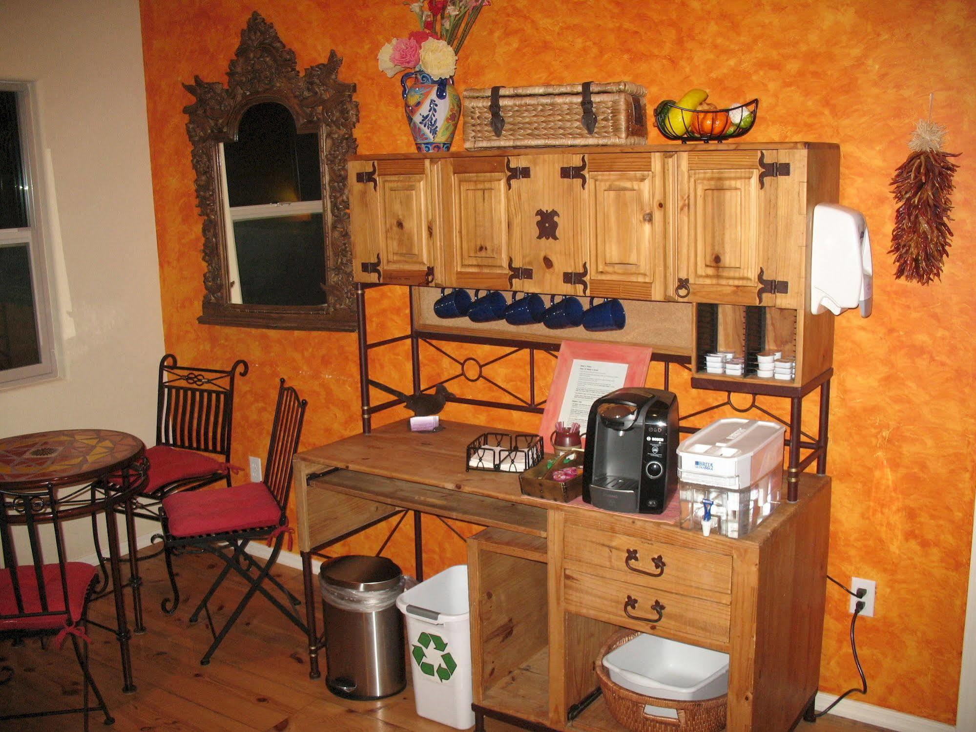 Desert Sol Bed & Breakfast Тусон Экстерьер фото